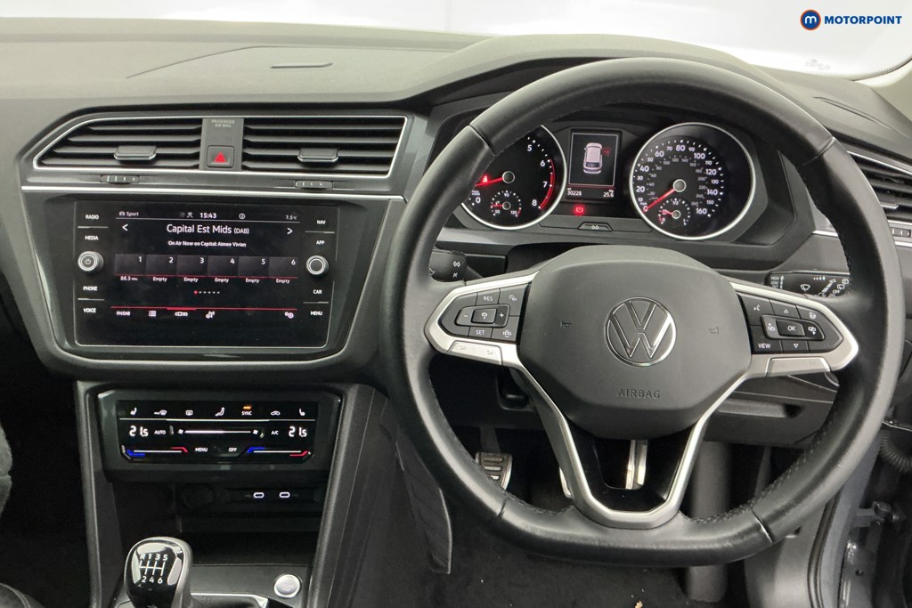 Used Volkswagen Tiguan 2022 for sale - 76797370: Photo 9