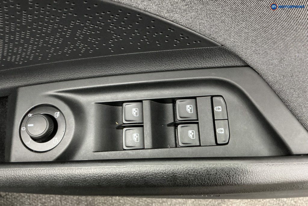 Used Skoda Enyaq 2025 for sale - 77582338: Photo 33