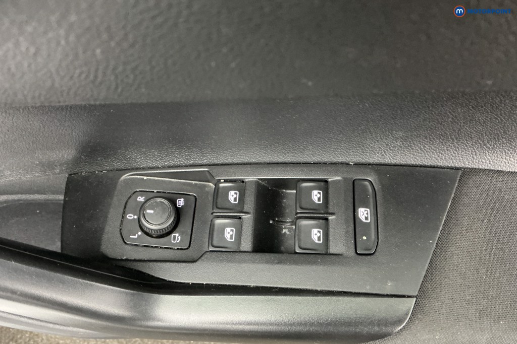 Used Volkswagen Polo 2022 for sale - 77763806: Photo 35