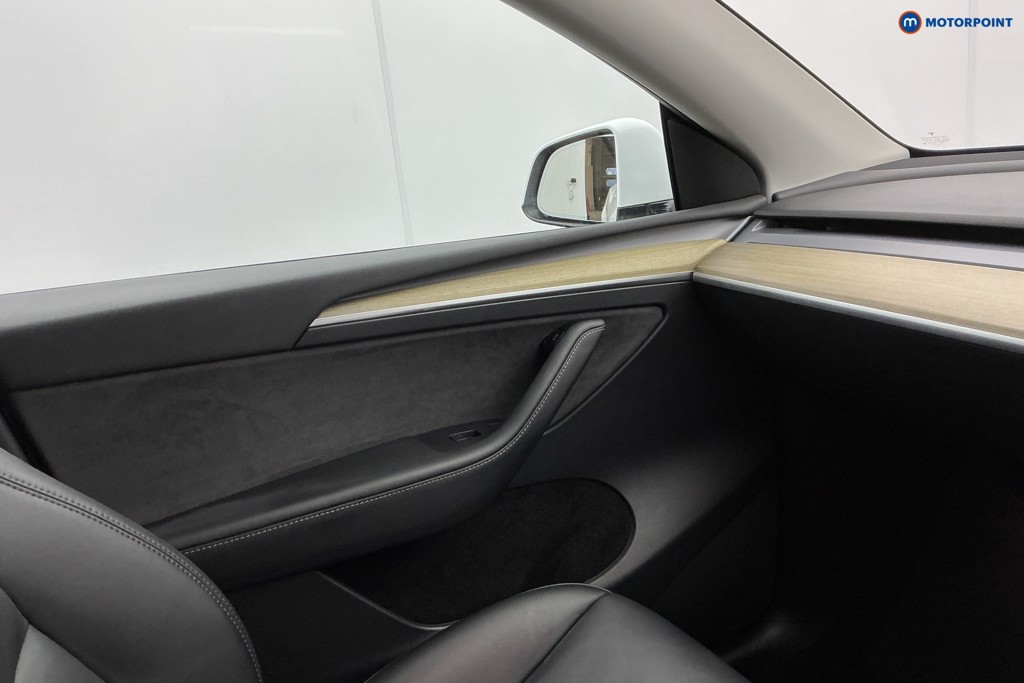 Used Tesla Model Y 2022 for sale - 77012051: Photo 26