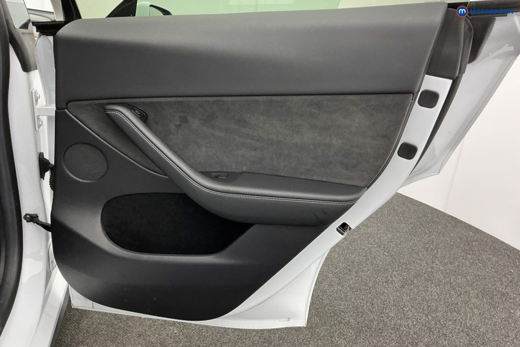 Used Tesla Model Y 2022 for sale - 77012051: Photo 32