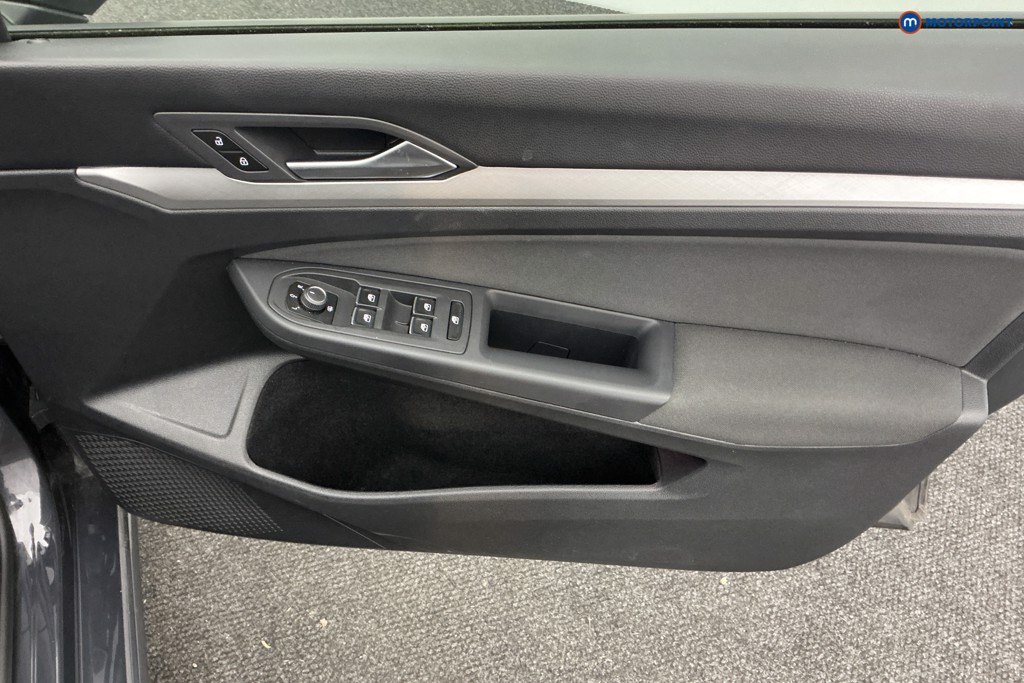 Used Volkswagen Golf 2022 for sale - 76641365: Photo 28