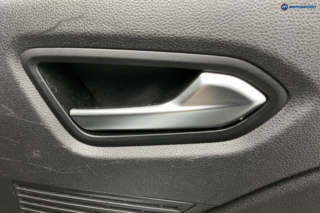 Used Renault Captur 2023 for sale - 77171175: Photo 40