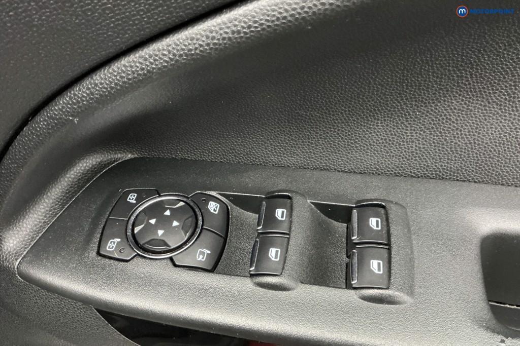 Used Ford Ecosport 2018 for sale - 76961083: Photo 31