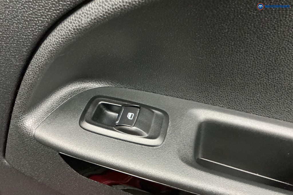 Used Ford Ecosport 2018 for sale - 76961083: Photo 34