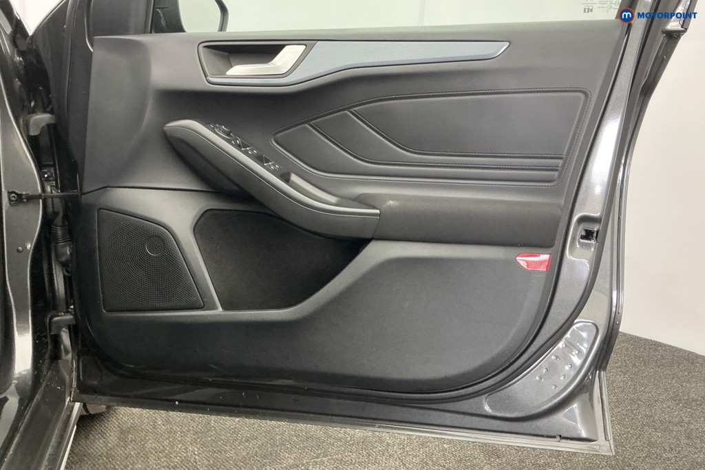 Used Ford Focus 2023 for sale - 77918843: Photo 34