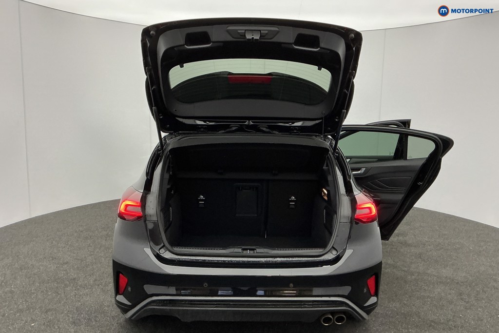 Used Ford Focus 2022 for sale - 76972233: Photo 11