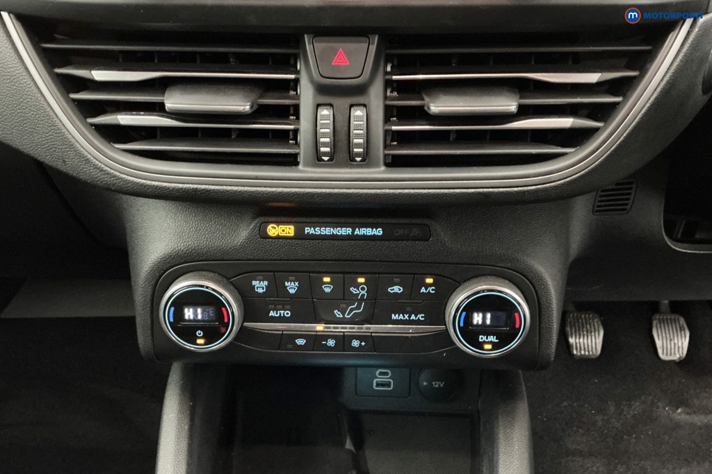 Used Ford Focus 2022 for sale - 76972233: Photo 26