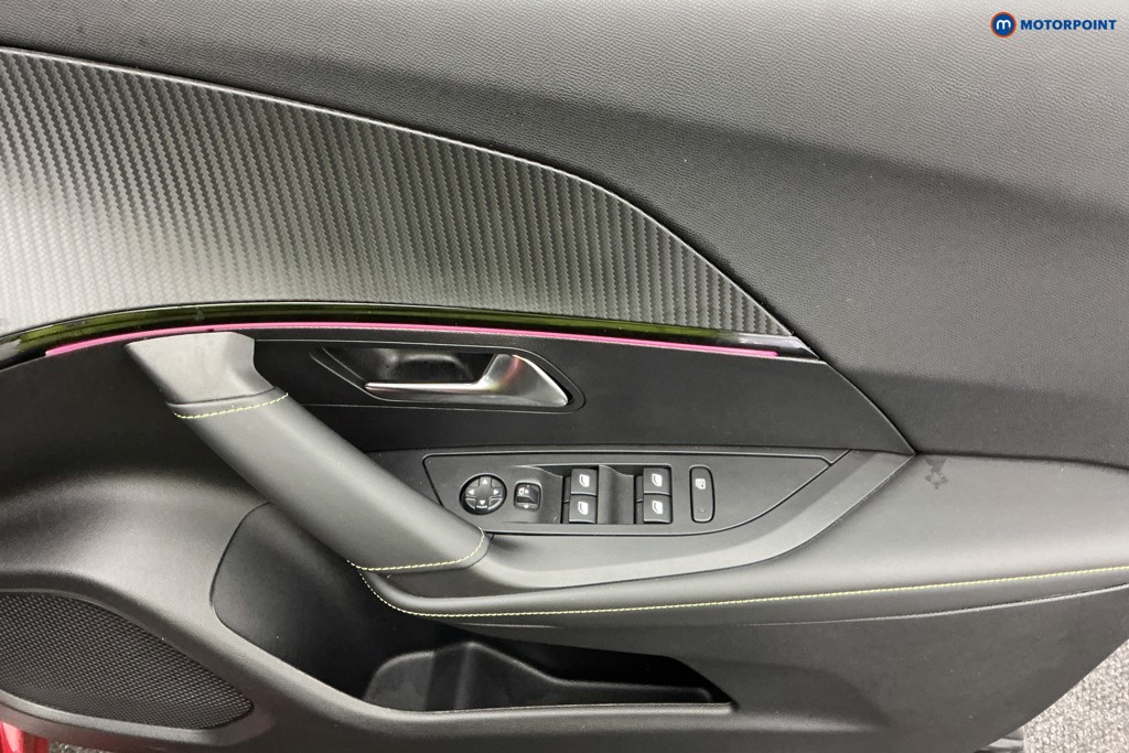 Used Peugeot 2008 2023 for sale - 76339370: Photo 28