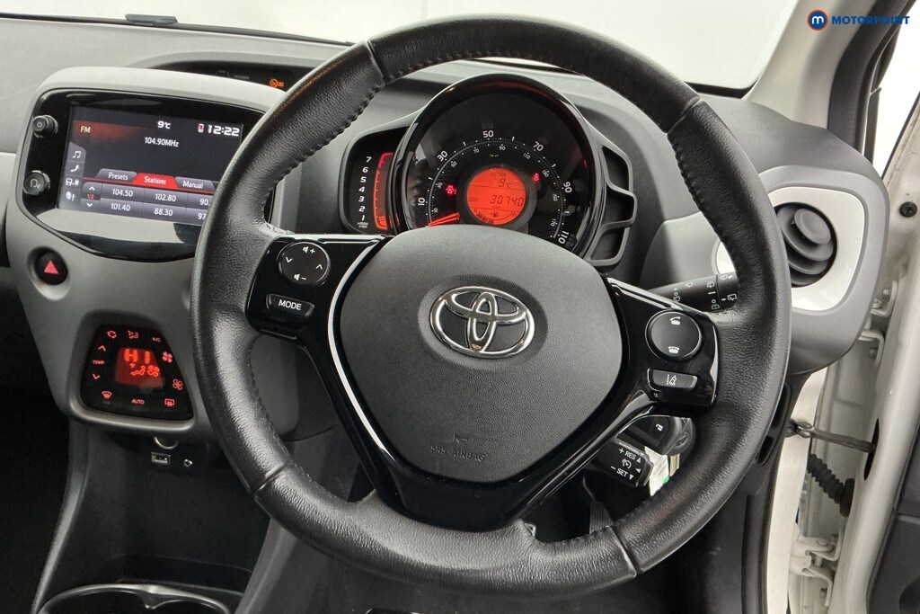 Used Toyota AYGO for sale - 77490290: Photo 15