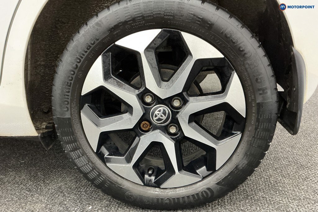 Used Toyota AYGO for sale - 77490290: Photo 42