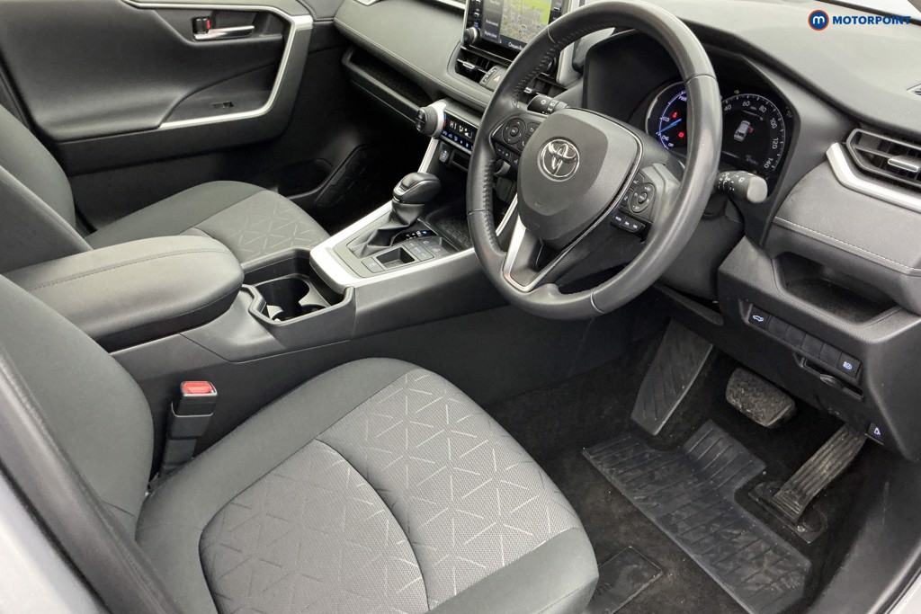 Used Toyota RAV4 2020 for sale - 76367155: Photo 15