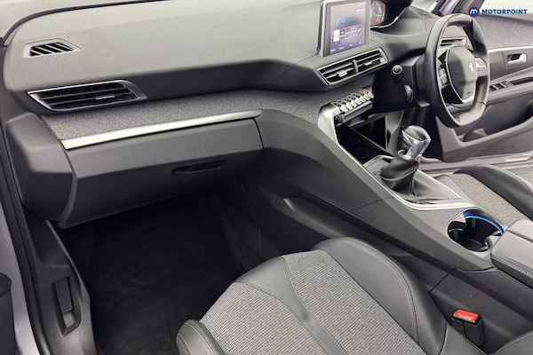 Used Peugeot 3008 2020 for sale - 76235050: Photo 16
