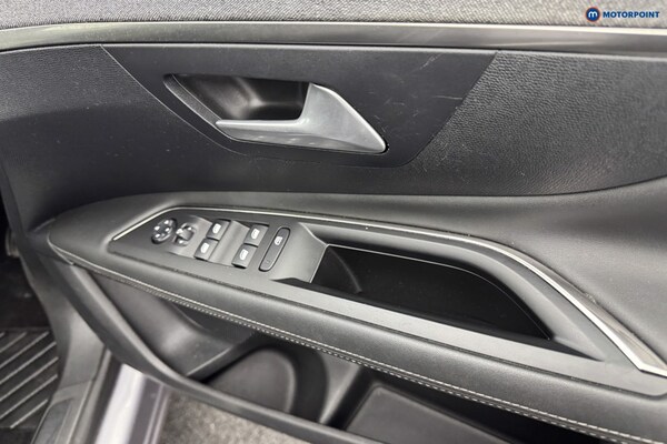 Used Peugeot 3008 2020 for sale - 76235050: Photo 31