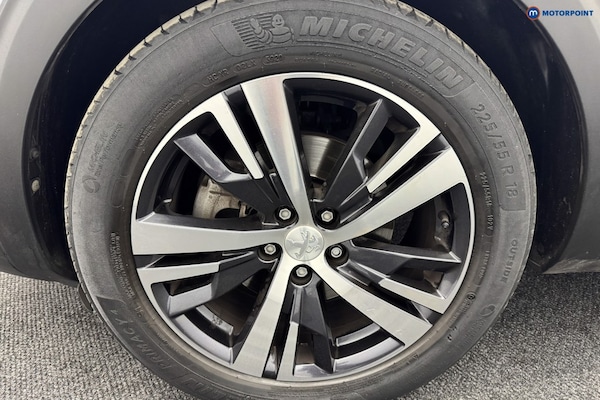 Used Peugeot 3008 2020 for sale - 76235050: Photo 43