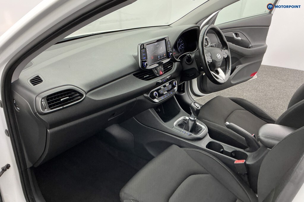 Used Hyundai i30 2018 for sale - 76949325: Photo 17