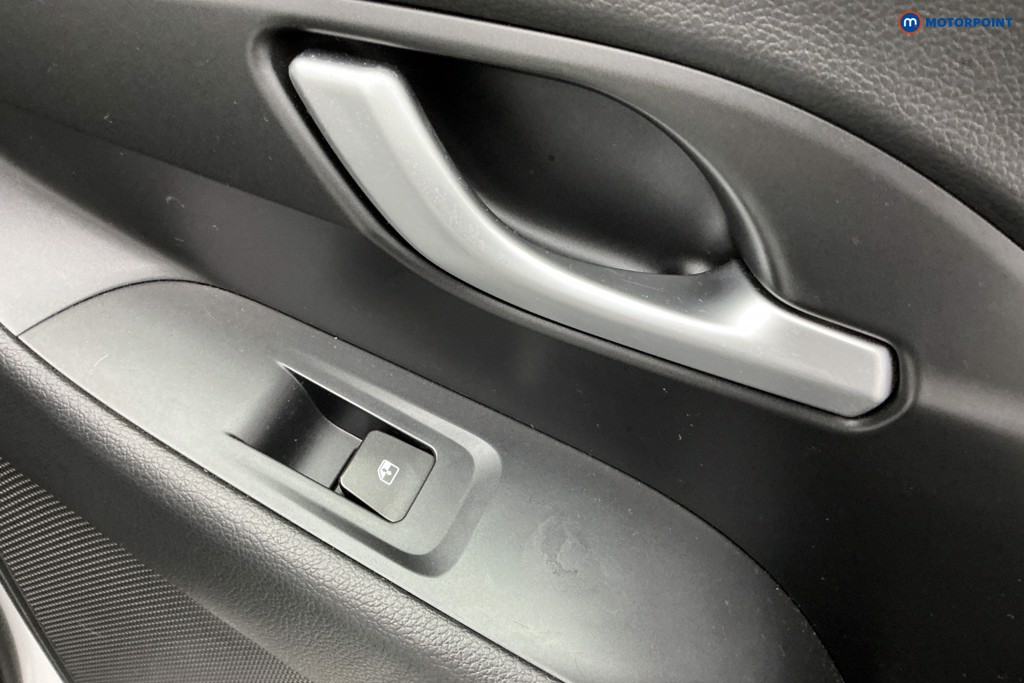 Used Hyundai i30 2018 for sale - 76949325: Photo 34