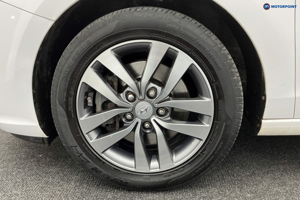 Used Hyundai i30 2018 for sale - 76949325: Photo 43