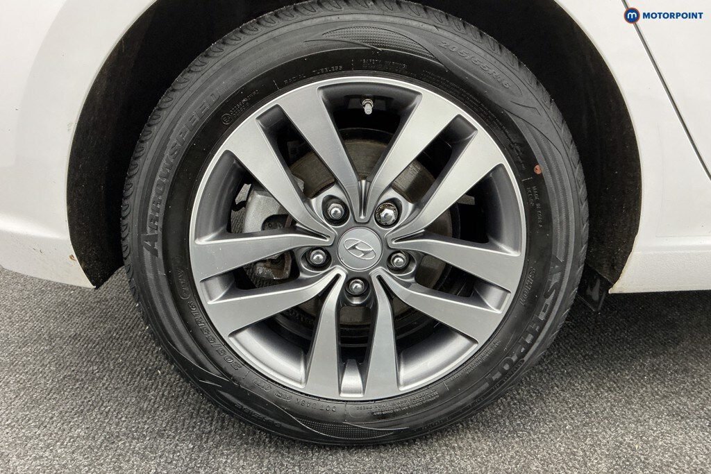 Used Hyundai i30 2018 for sale - 76949325: Photo 45