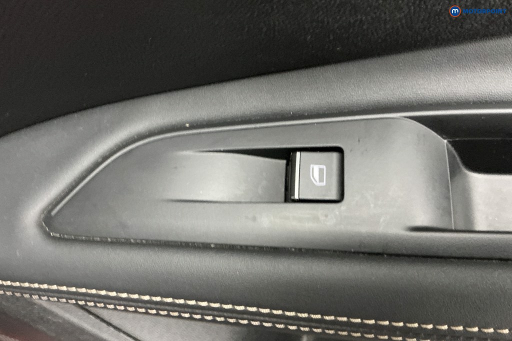 Used Peugeot 3008 2021 for sale - 77048214: Photo 35