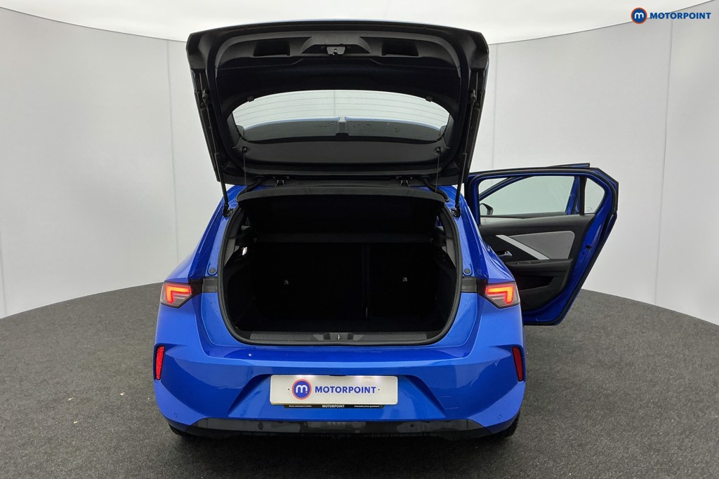 Used Vauxhall Astra 2024 for sale - 76984976: Photo 11