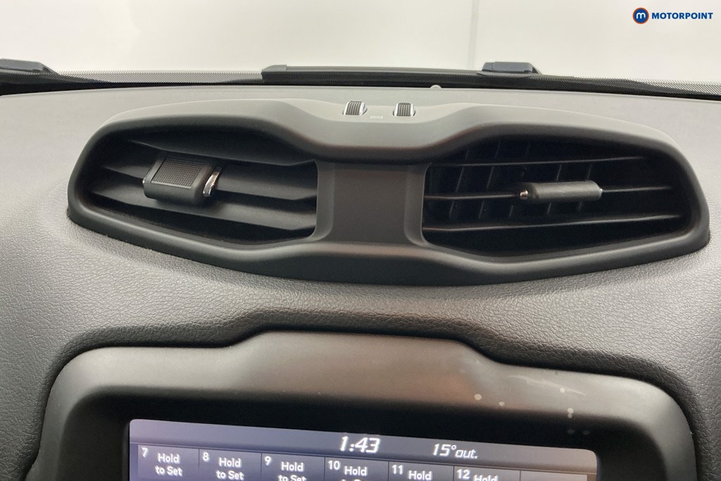 Used Jeep Renegade 2020 for sale - 76568830: Photo 16