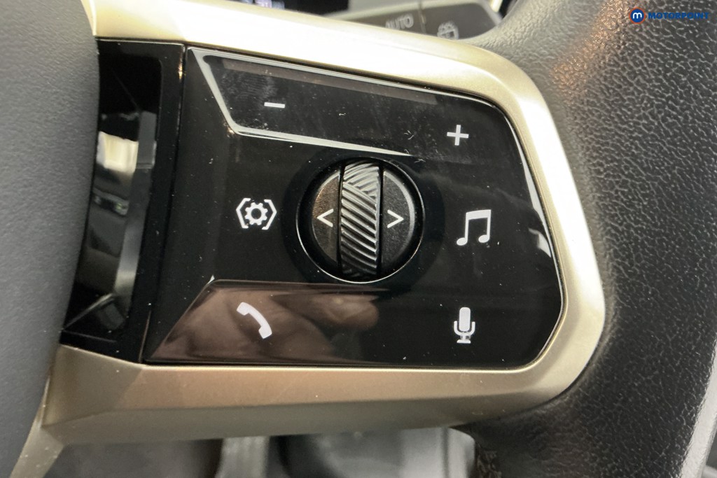 Used BMW iX 2022 for sale - 76718323: Photo 27