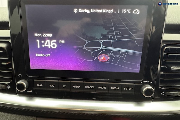 Used Kia Stonic 2023 for sale - 76222897: Photo 10