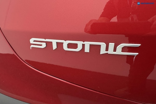 Used Kia Stonic 2023 for sale - 76222897: Photo 40