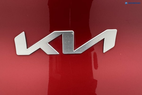 Used Kia Stonic 2023 for sale - 76222897: Photo 41