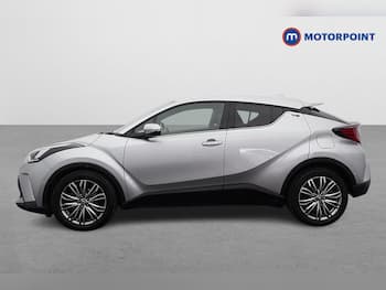Used Toyota C-HR 2022 for sale - 79842552: Photo