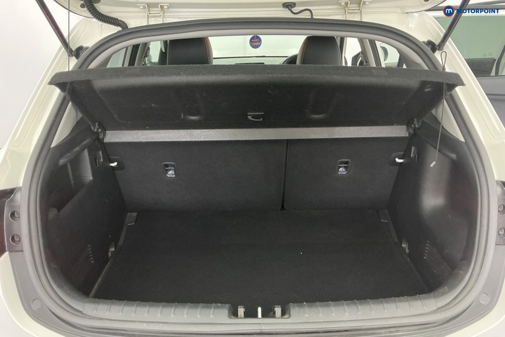 Used Kia Stonic 2023 for sale - 78055770: Photo 12