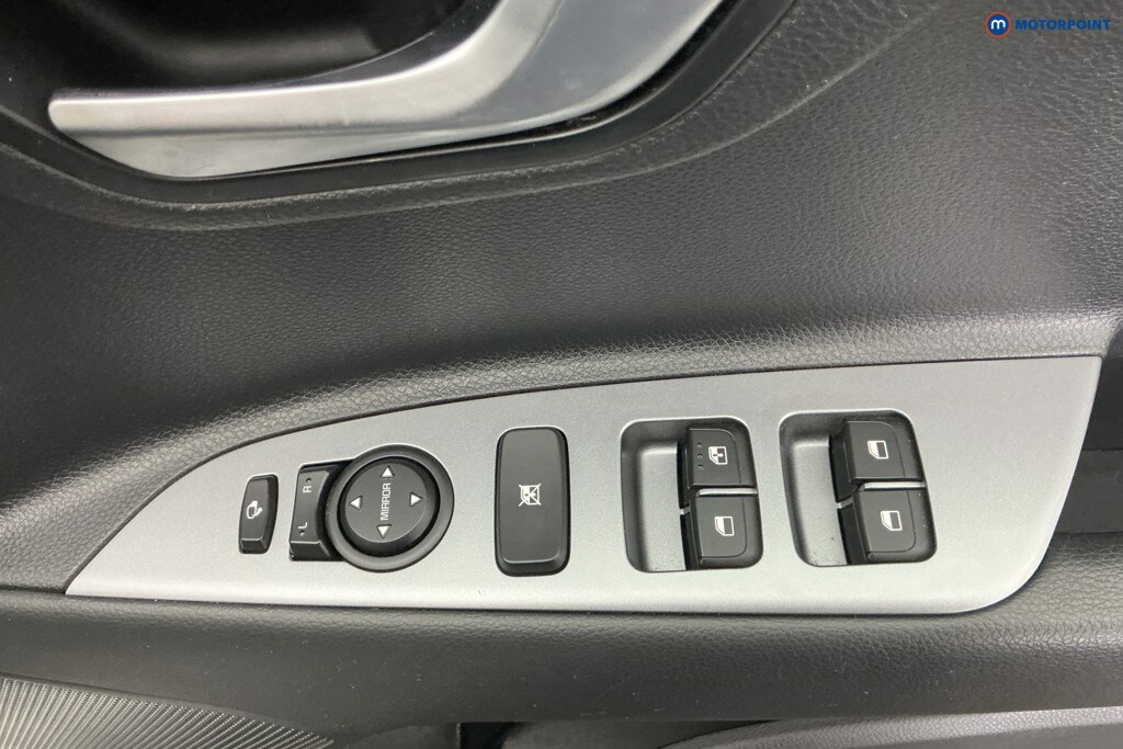 Used Kia Stonic 2023 for sale - 78055770: Photo 29