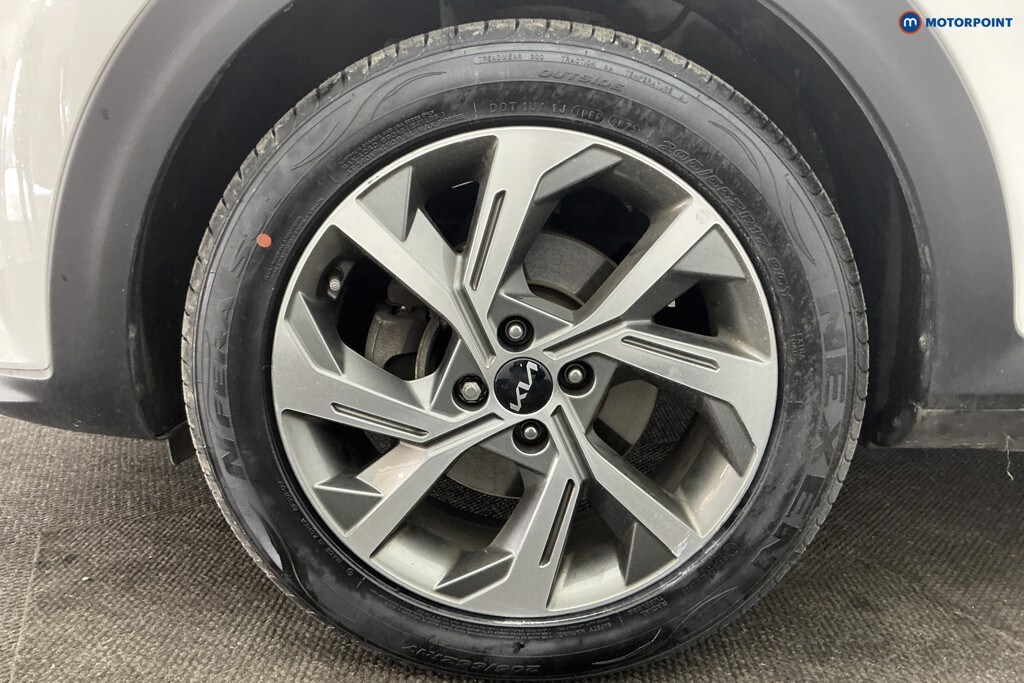 Used Kia Stonic 2023 for sale - 78055770: Photo 39