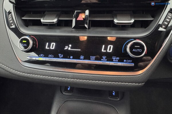 Used Toyota Corolla 2020 for sale - 76209590: Photo 25