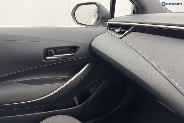 Used Toyota Corolla 2020 for sale - 76209590: Photo 26