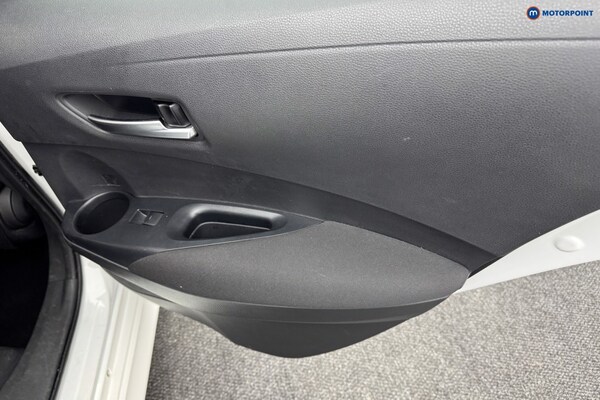 Used Toyota Corolla 2020 for sale - 76209590: Photo 32