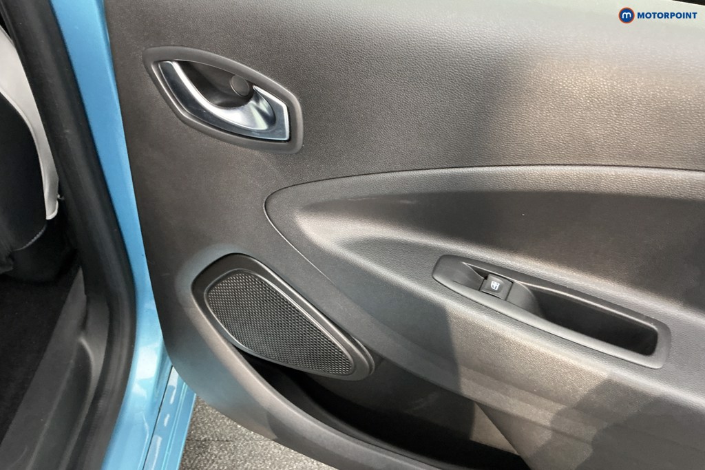 Used Renault Zoe 2021 for sale - 76653705: Photo 31