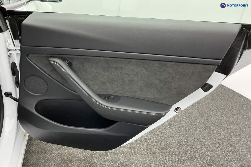 Used Tesla Model 3 2021 for sale - 77013791: Photo 30