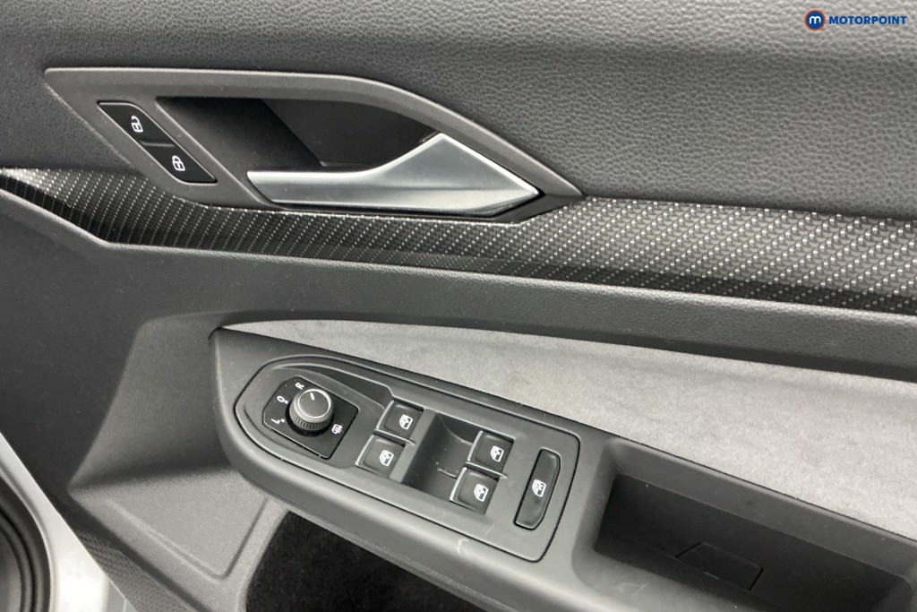 Used Volkswagen Golf 2024 for sale - 76685211: Photo 31