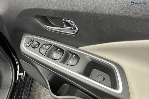 Used Nissan Micra 2021 for sale - 76287579: Photo 29