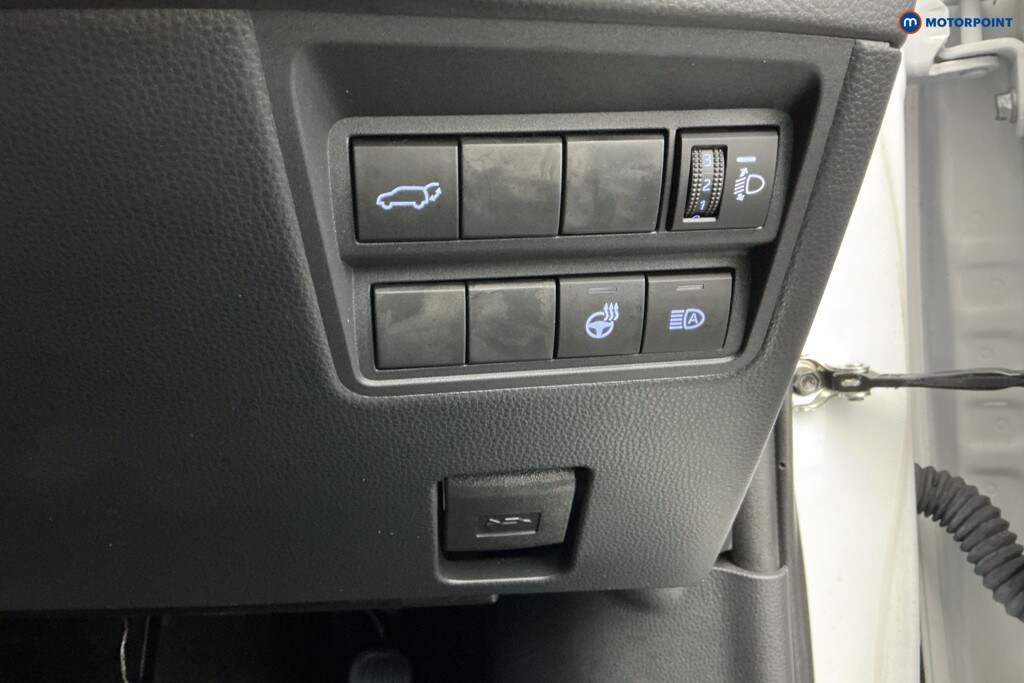 Used Toyota Yaris Cross 2023 for sale - 77152349: Photo 32