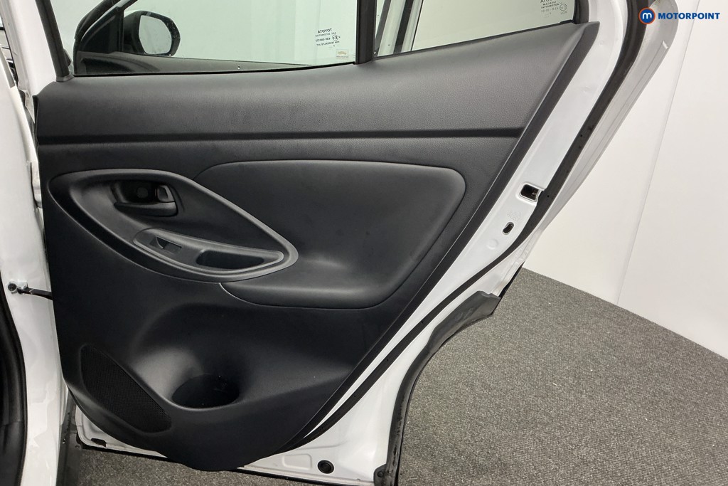 Used Toyota Yaris Cross 2023 for sale - 77152349: Photo 37