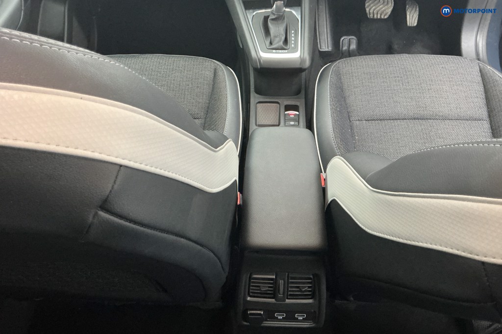 Used Renault Captur 2023 for sale - 77340350: Photo 20