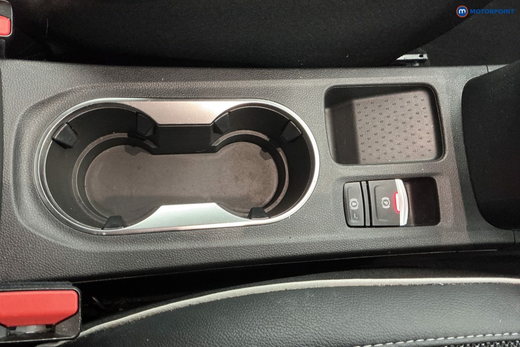 Used Renault Captur 2023 for sale - 77340350: Photo 24