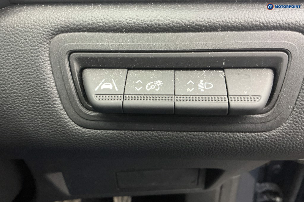 Used Renault Captur 2023 for sale - 77340350: Photo 30