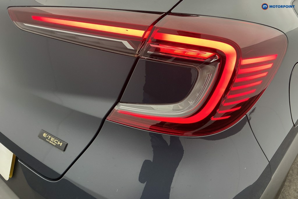 Used Renault Captur 2023 for sale - 77340350: Photo 39