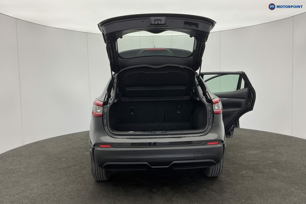 Used Nissan Qashqai 2018 for sale - 77966170: Photo 12