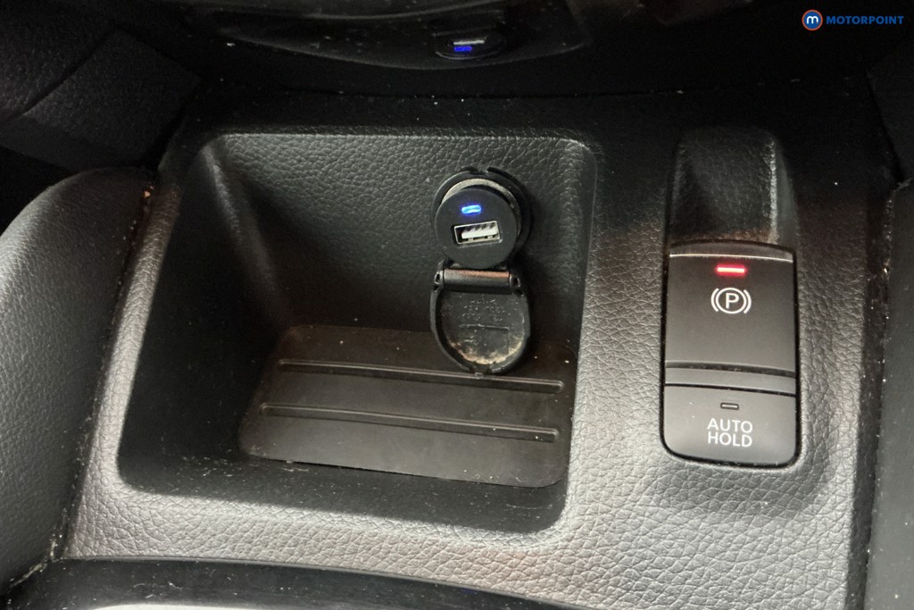 Used Nissan Qashqai 2018 for sale - 77966170: Photo 27