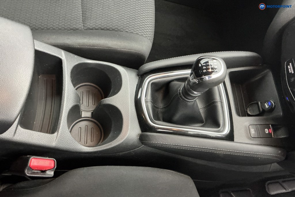 Used Nissan Qashqai 2018 for sale - 77966170: Photo 30